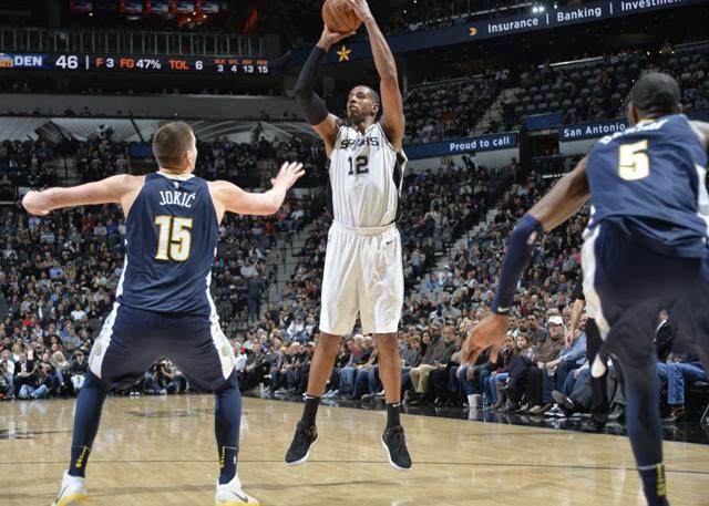 mk体育首页-【人物】提前下车!阿德的6年马刺生涯 遗憾大于喜悦