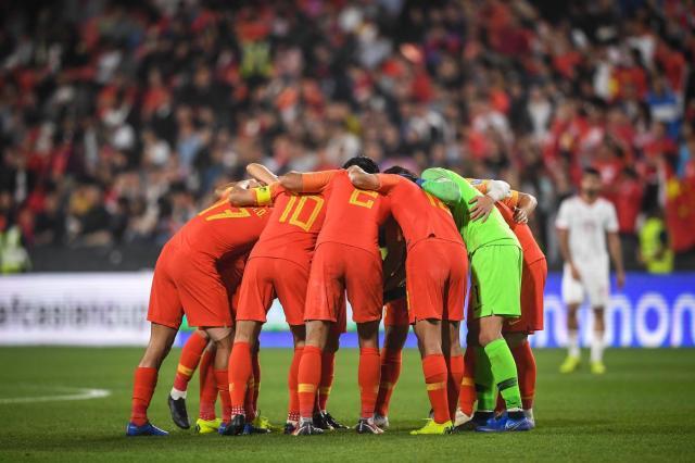 篮球直播-亚洲诸强备战40强赛 他们都有比赛踢,唯独国足…